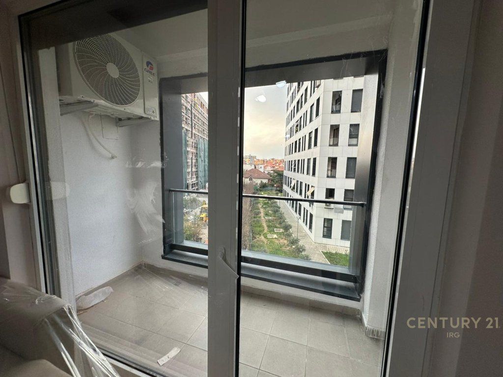 JEPET ME QIRA APARTAMENT 1+1 TEK KOMPLEKSI MAGNET