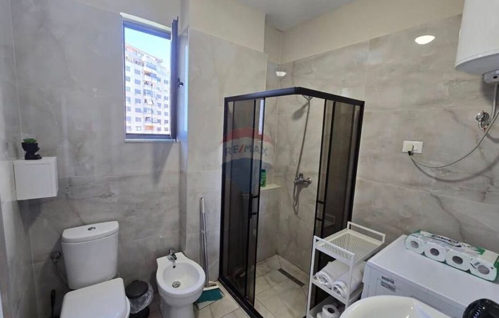 Apartament - Për Qira - Rruga e Barrikadave, Tiranë ID: 530411001-1157
