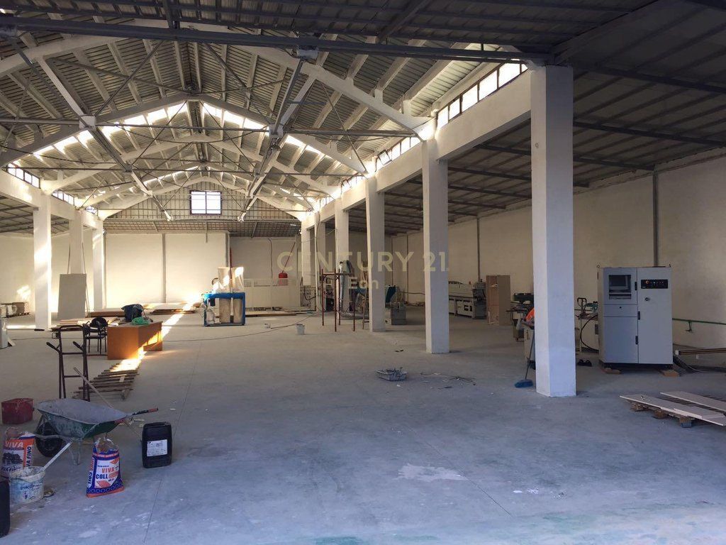 WE SELL WAREHOUSE 953M2 IN SHKOZA, DURRES !