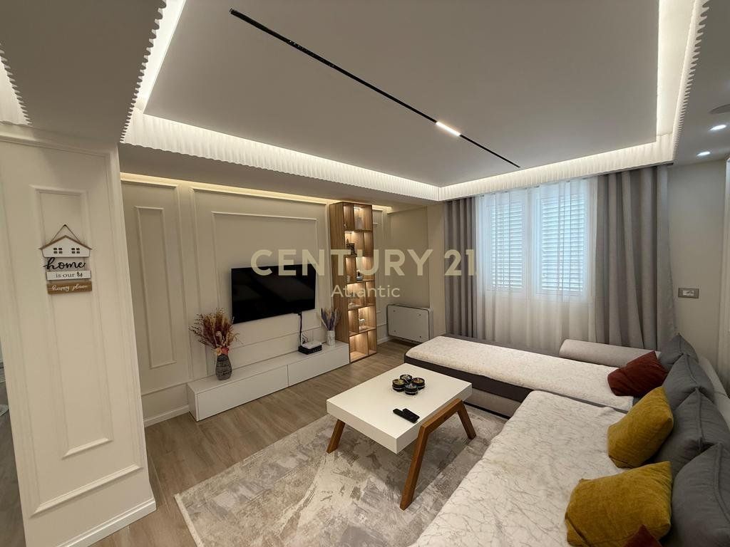 SUPER VILLA FOR RENT IN ISH -KENETE DURRES!