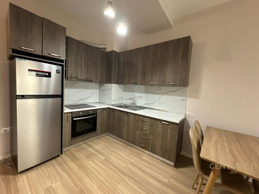 Apartament 1+1 tek Kompleksi Magnet !