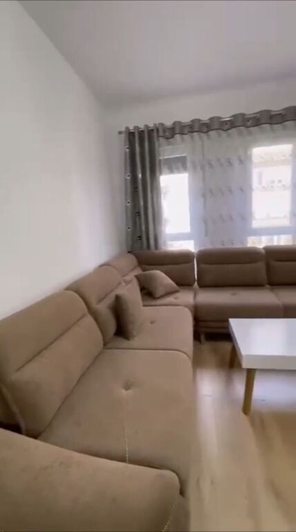 Apartament me qera 2+1+parking