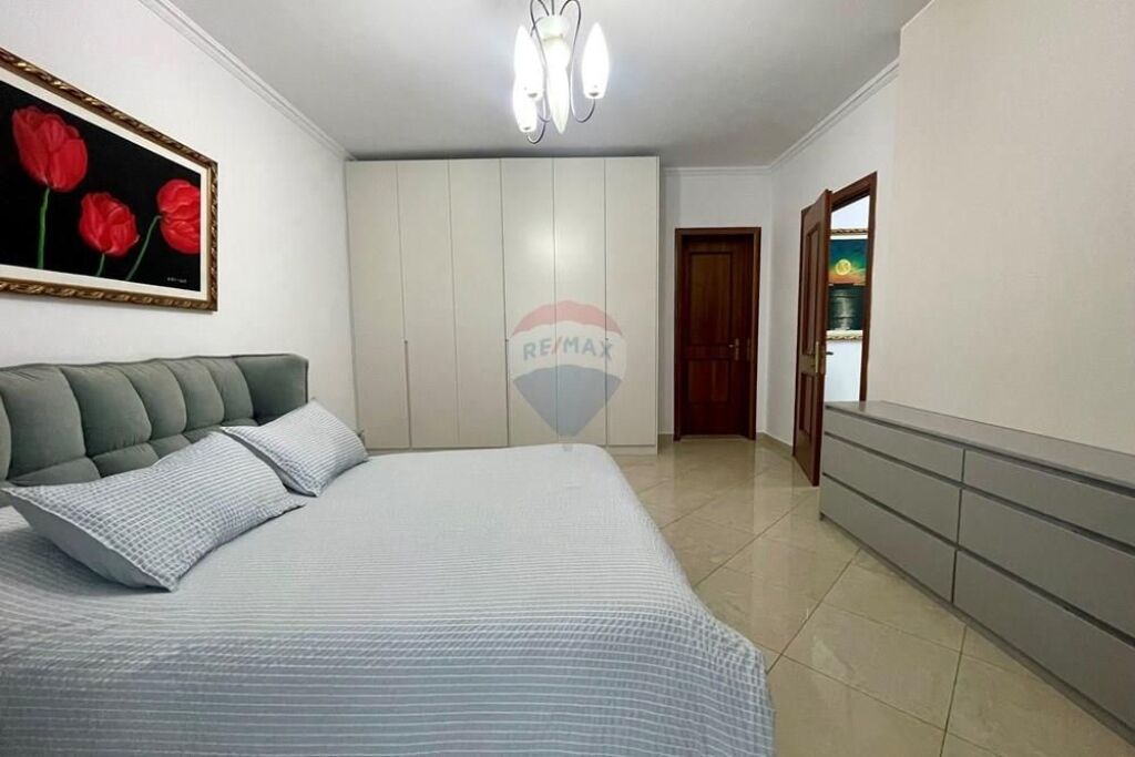 Apartament 1+1 me qera Bulevardi Deshmoret e Kombit