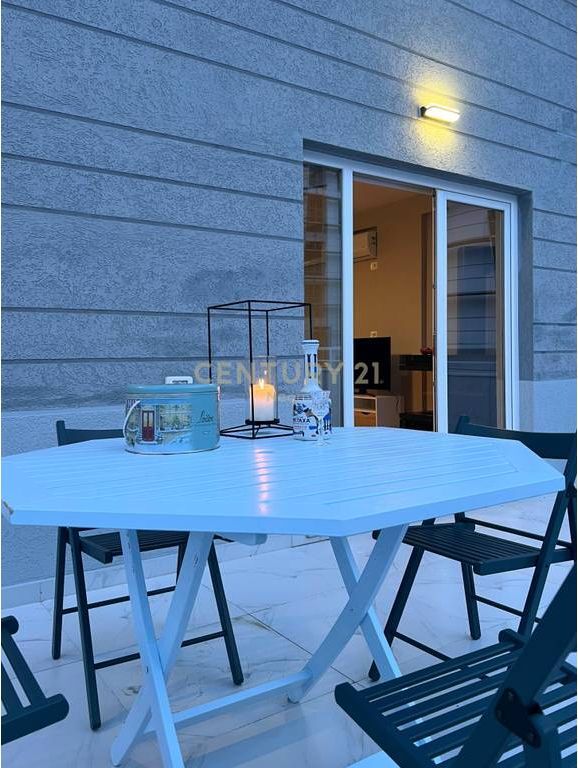 PENTHOUSE 3+1 ME QIRA PRANË KOPSHTIT ZOOLOGJIK