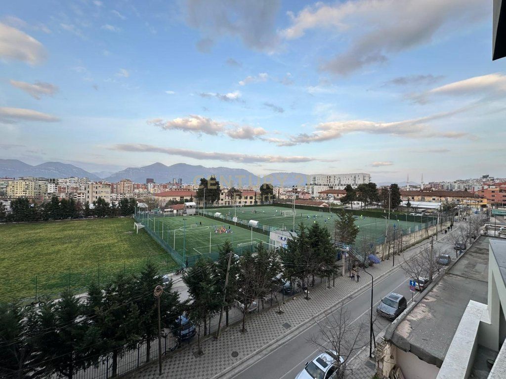 APARTAMENT 1+1+POST PARKIMI PER QIRA TEK GOLDEN PARK 3