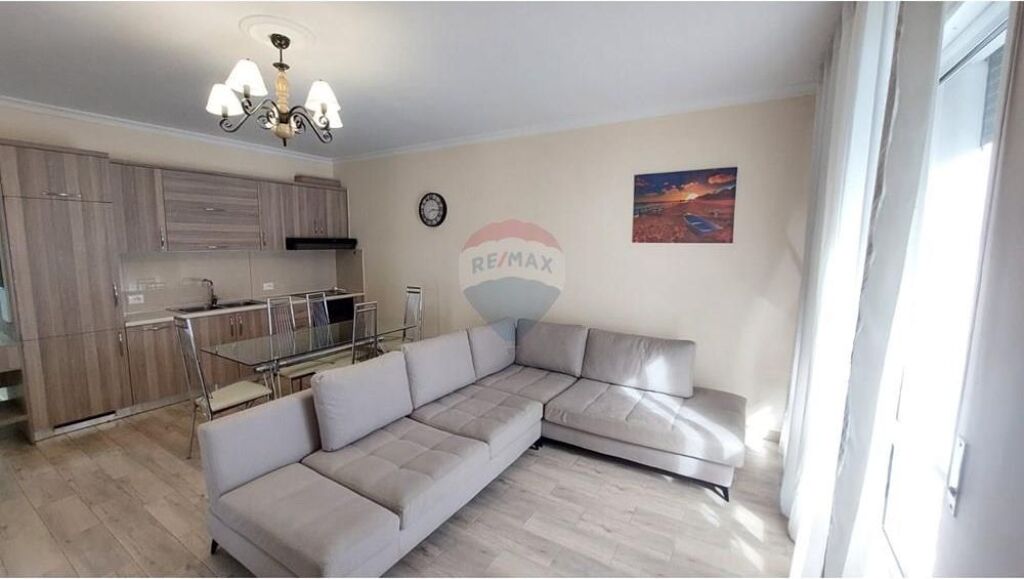 Apartament - Për Qira - QSUT, Tiranë