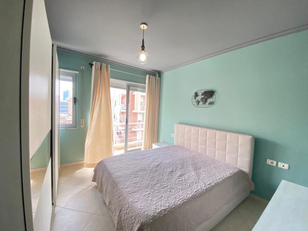 Apartament 2+1 me qira tek Prokuroria