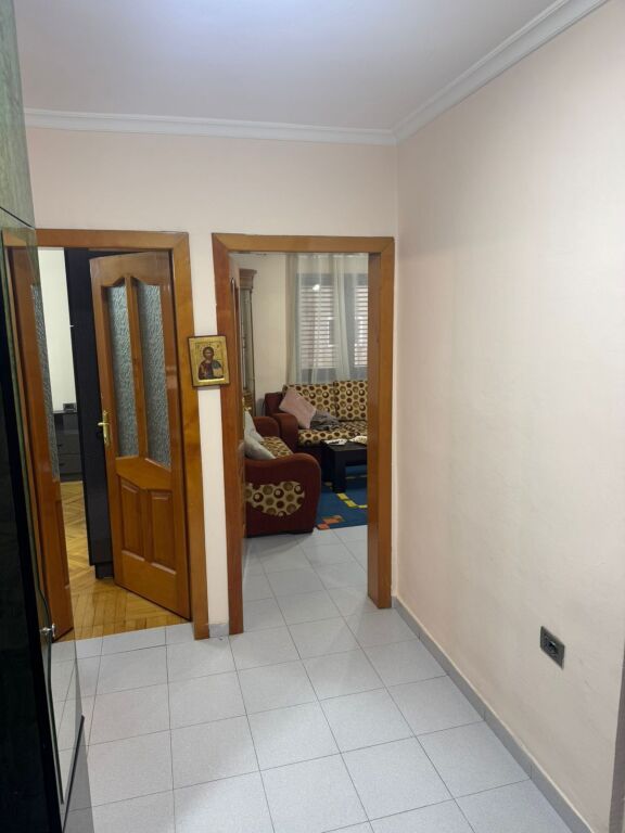Apartment 2+1 for rent Pazari i Ri !