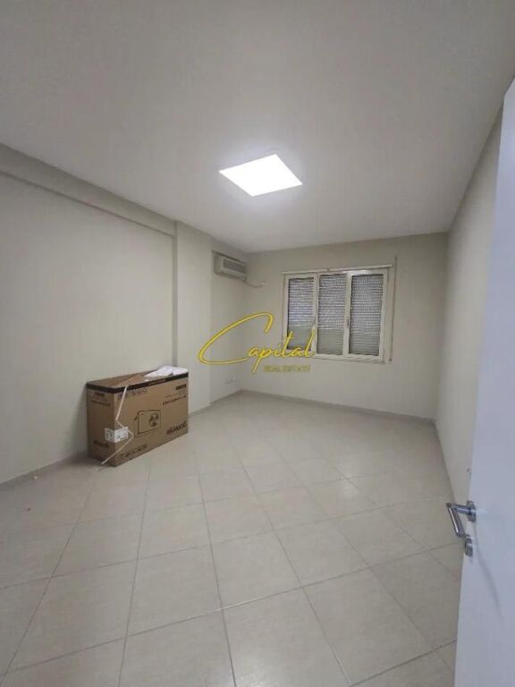 ZYRE ME QIRA 140 M2 ISH STACIONI TRENIT 1.100 EURO
