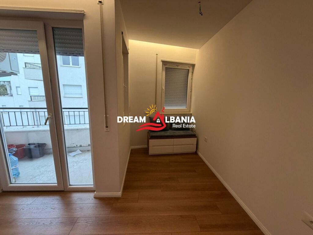 Appartamento 2+1 in vendita nel centro di Tirana vicino a Caffè Flora (ID 41211759)
