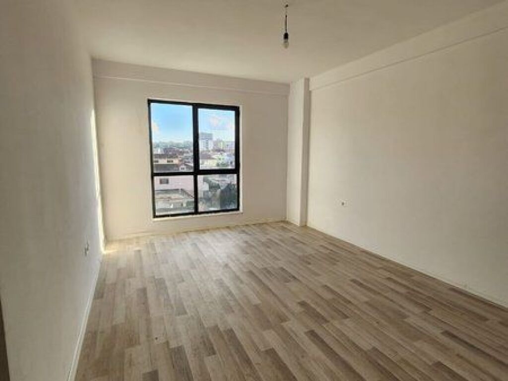 For sale, Apartment 2+1+2, "5 Maji" Street, Tirana