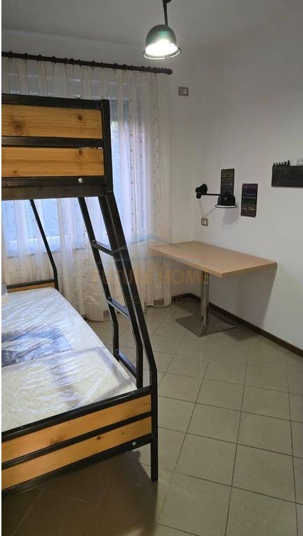 Qira, Apartament 2+1, Rruga Dibrës, Tiranë.