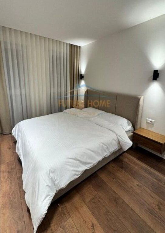 Affitto, Appartamento 2+1, Xhamllik, Tirana.
