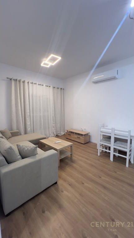 Apartment 1+1 for rent at Mangalem Complex in Ali Demi