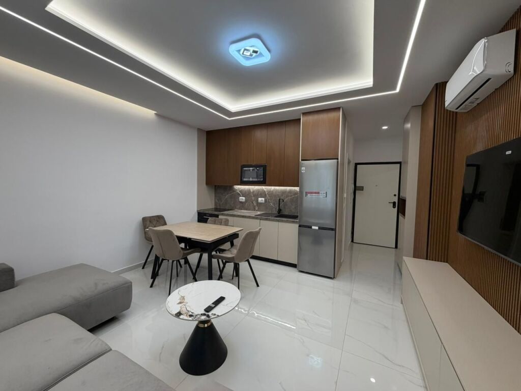 Apartament 1+1+Parking per qira tek Zogu i Zi.