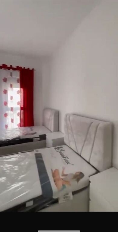 Apartament me qera 2+1+parking
