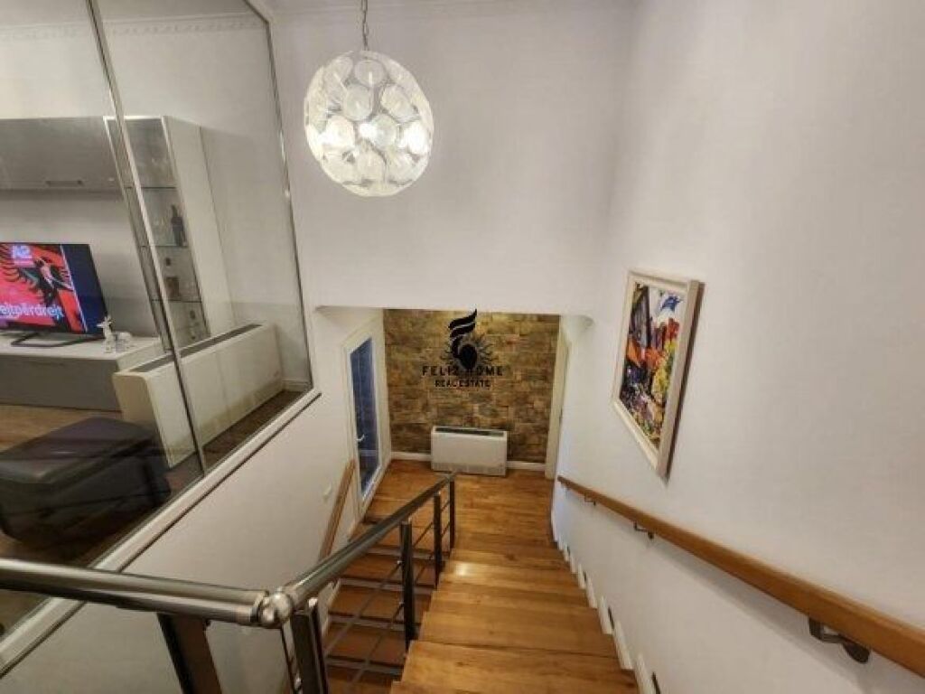 VILLA IN AFFITTO 750 M2 TEG 2.000 EURO FH-65340