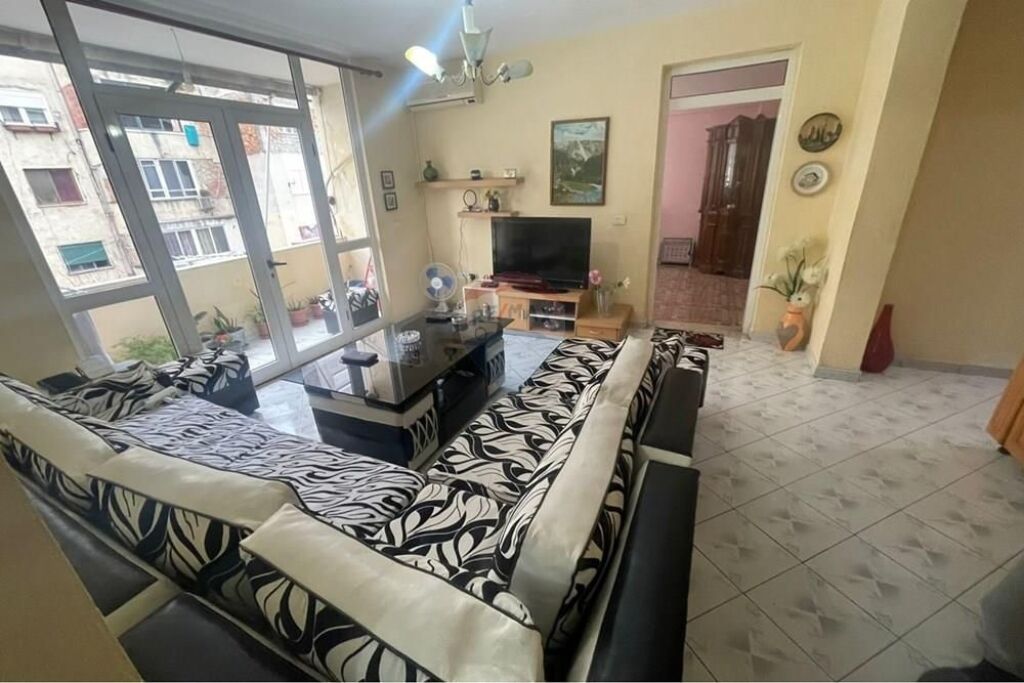 APPARTAMENTO 4+1 IN VENDITA