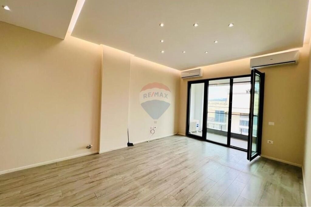 SHITET APARTAMENT 2+1+2 TEK SQUARE 21