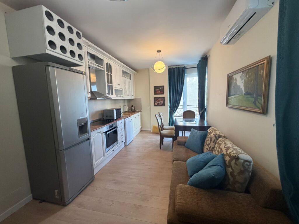 Appartamento 1+1 in affitto in via Elbasan. 1+1 in affitto vicino a Lion Park.