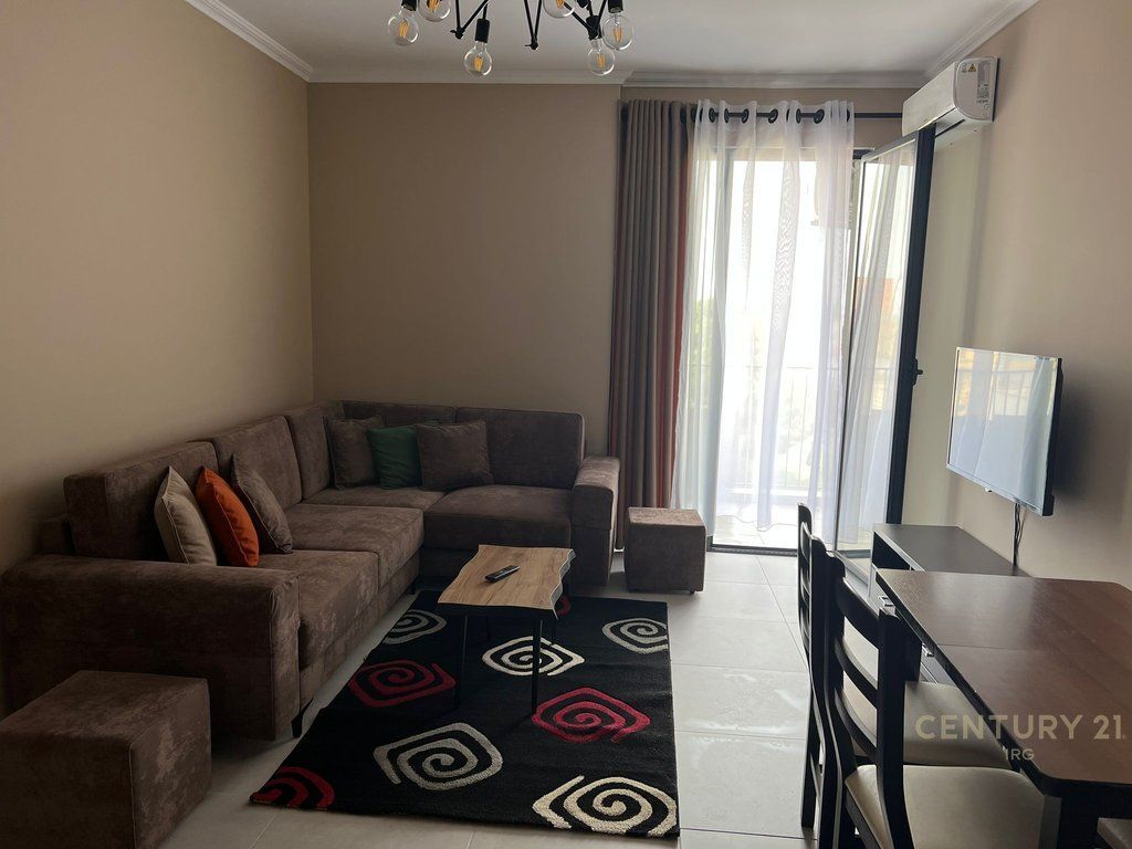 APARTAMENT 1+1 ME QIRA TEK ASL 1,PRANE QSUT !!