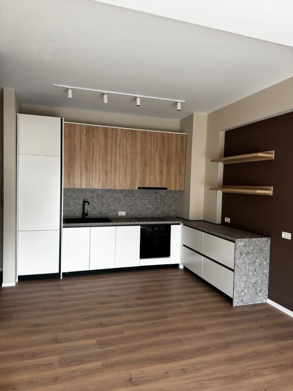 Zyre Me Qera 1+1 prane Brrylit (ID BZ2886) Tirane