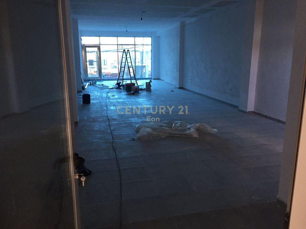 WE SELL WAREHOUSE 953M2 IN SHKOZA, DURRES !
