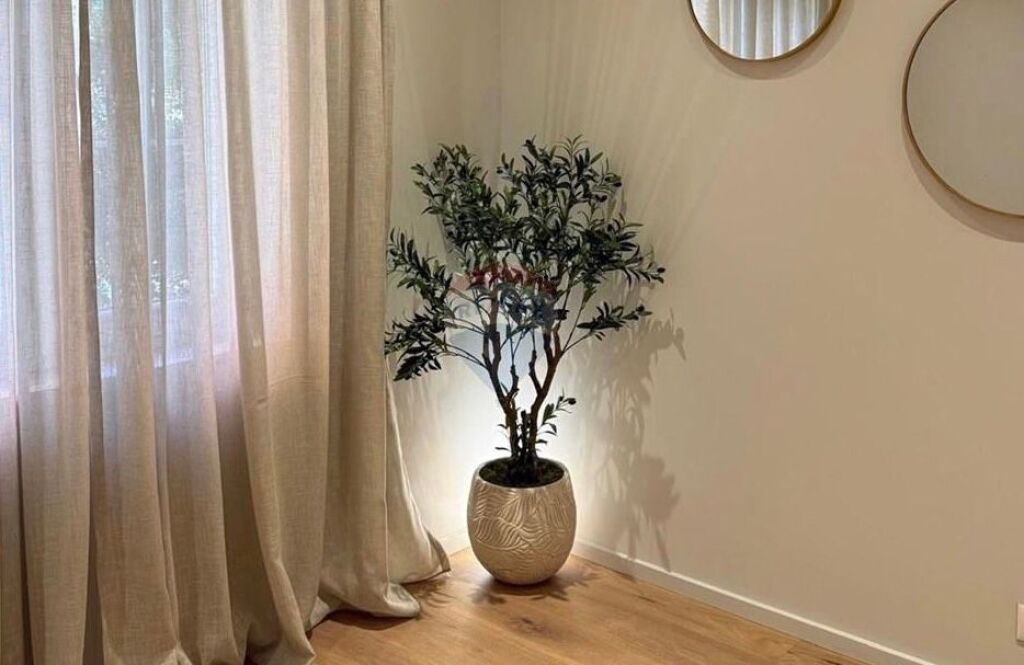 Apartament - Për Qira - Myslym Shyri, Tiranë ID: 530181090-117