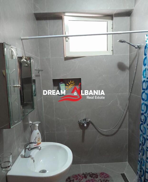 Apartament 2+1+2WC + 2 Ballkone për Qera tek Zogu i Zi (ID 42215508)