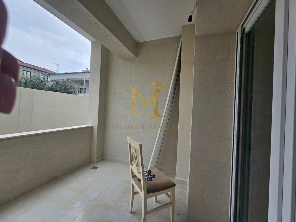 IN VENDITA APPARTAMENTO 2+1 VICINO OSPEDALE REGIONALE DI DURRES!!