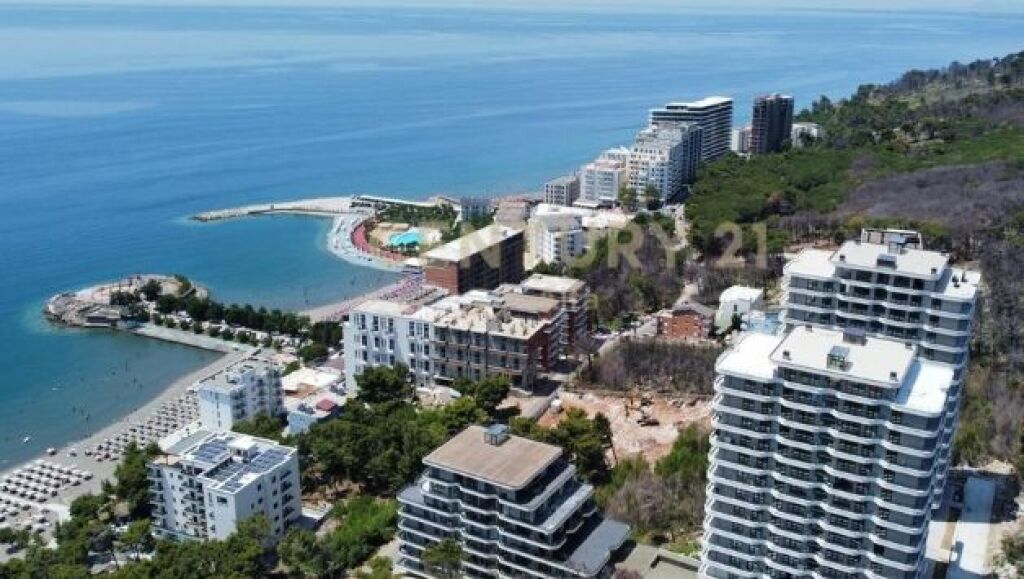 Unique penthouse for sale – sea view and exclusive lifestyle