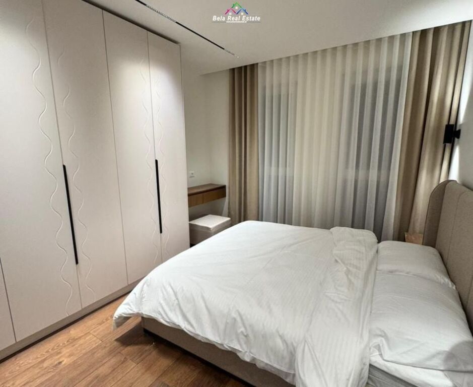 Appartamento In Affitto 2+1 A Xhamllik (ID B2201715) Tirana