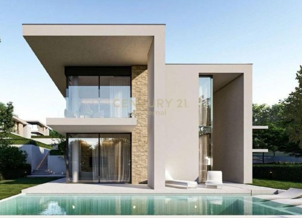 Modern villa with pool for sale – privacy and elite living