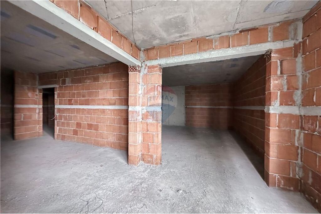 Apartment - For Sale - Institute, Kamëz