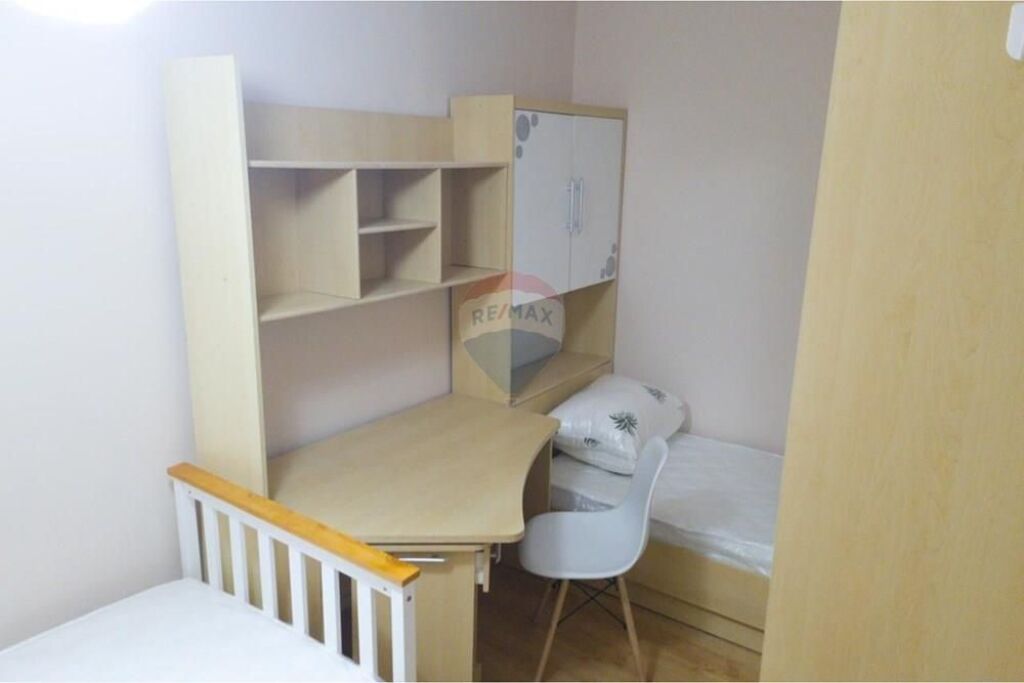 Appartamento - In Affitto - Ex Campo di Aviazione, Tirana