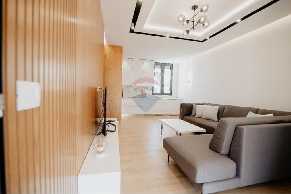 Appartamento - In Affitto - Myslym Shyri, Tirana