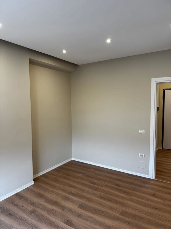 Zyre Me Qera 1+1 prane Brrylit (ID BZ2886) Tirane