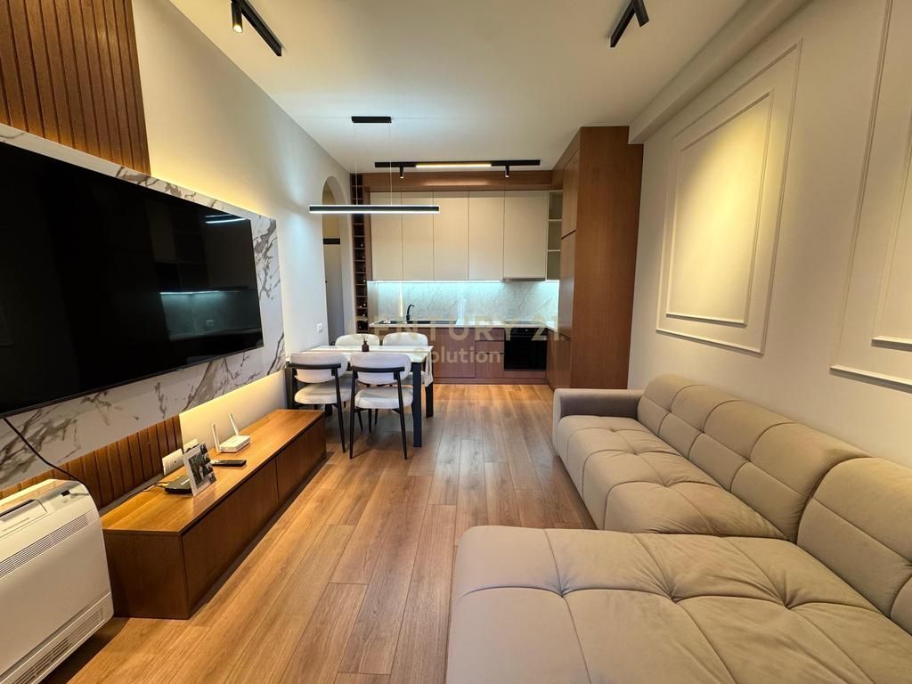APARTMENT 1+1 FOR SALE NEAR THE BUILDING WITH ARROW !