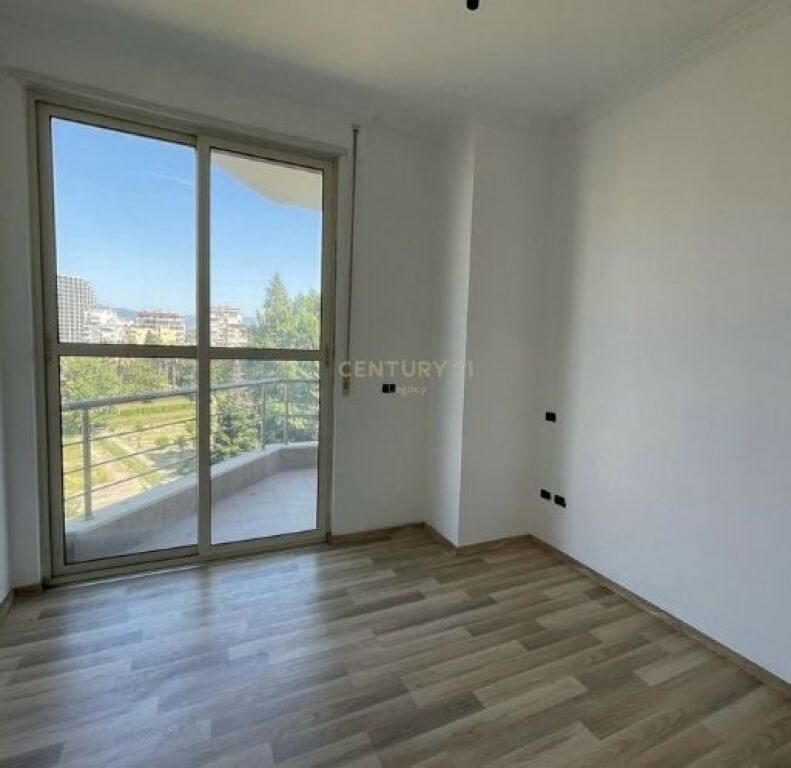 Appartamento 3+1+2 in vendita – spazio familiare e standard moderno