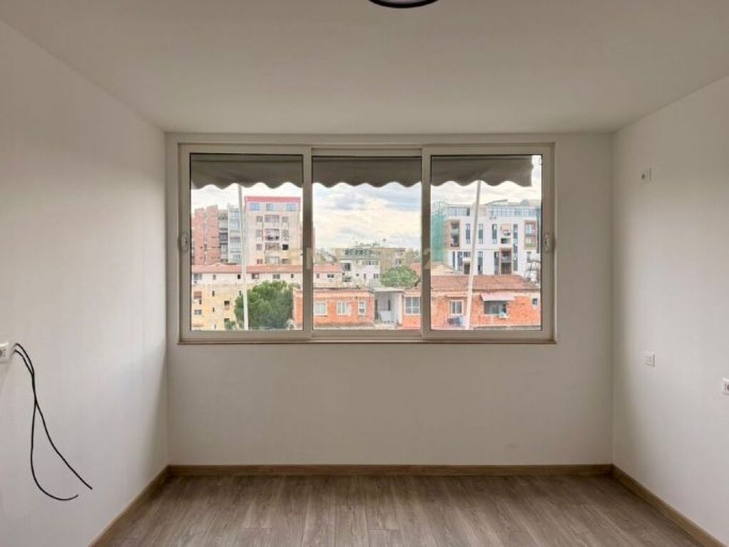 Apartament 2 + 1 për shitje– zonë me qasje të mirë dhe vlerë investimi