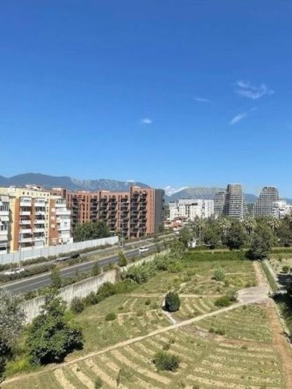 Appartamento 3+1+2 in vendita – spazio familiare e standard moderno