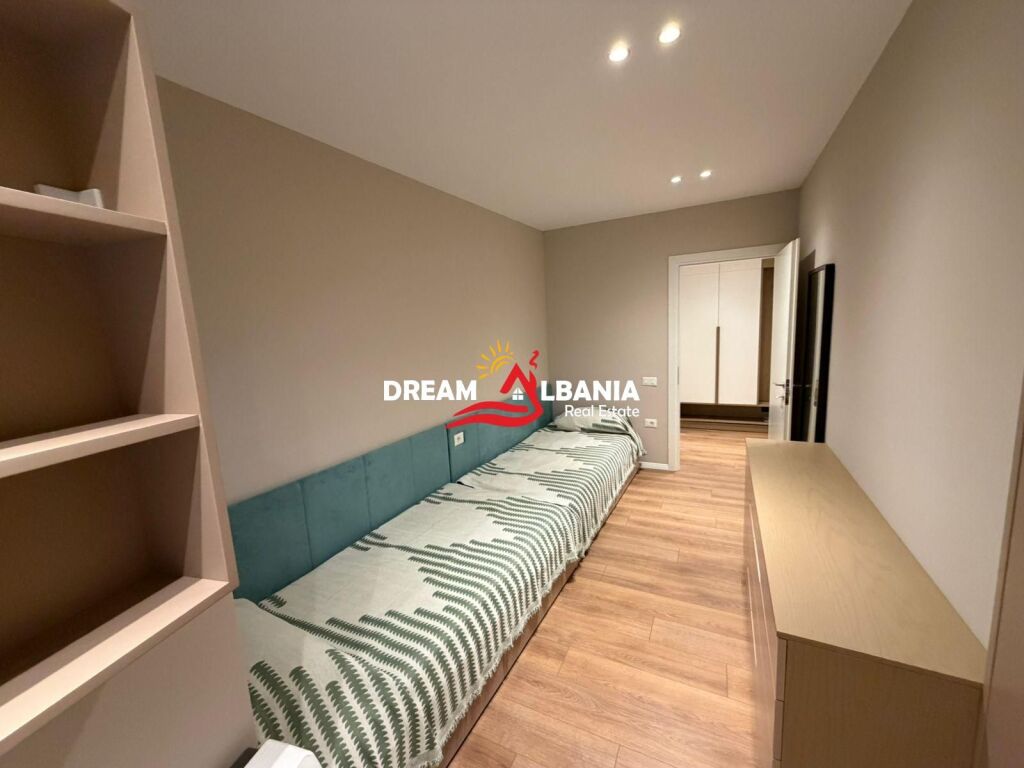 Appartamento 2+1 in vendita nel centro di Tirana vicino a Caffè Flora (ID 41211759)
