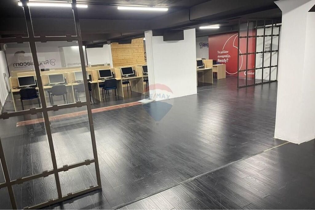 Shop for sale, Willson Square