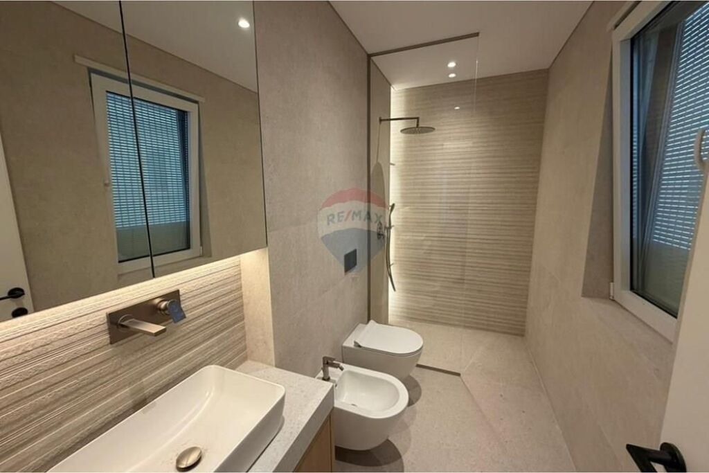 Villa - In Vendita - Rolling Hills 2, Tirana(ID: 530581001-83)