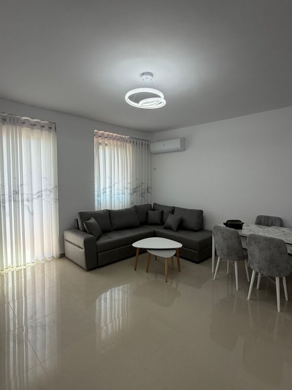 Apartament 1+1 ne Astir Kompleksi Tudas
