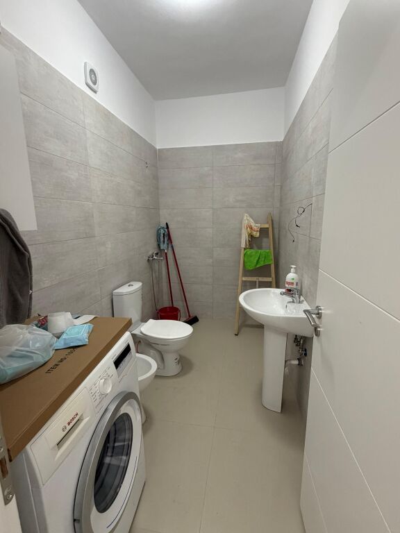 Apartament 1+1 ne Astir Kompleksi Tudas