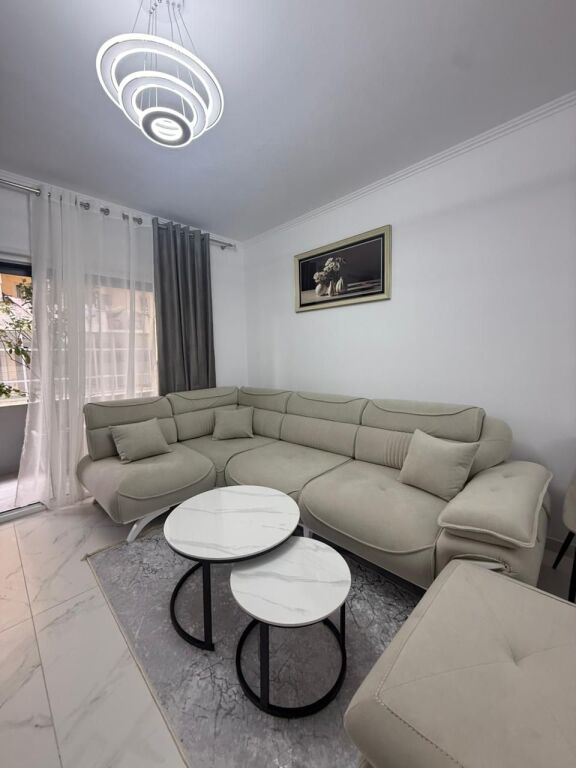 For rent apartment 2+1+2wc+2 balconies in Kamez