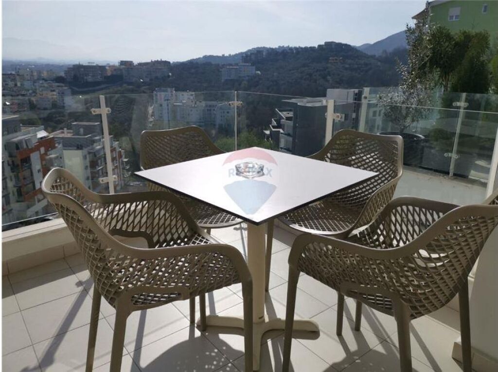 Super apartament 2+1 trk Kopshti Botanik
