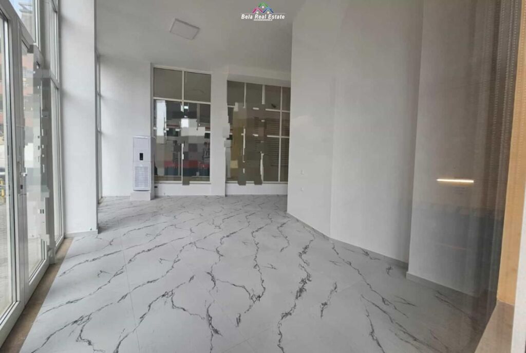 Shop For Rent At New Bazaar ( ID BD21844) Tirana