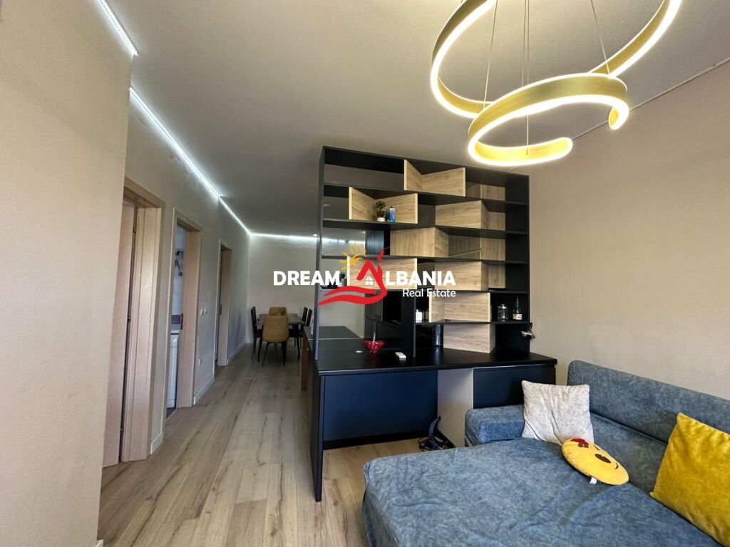 Apartament 2+1 me qera ne Fresk prane Restorant Qesarakes ne Tirane (ID 42214955)